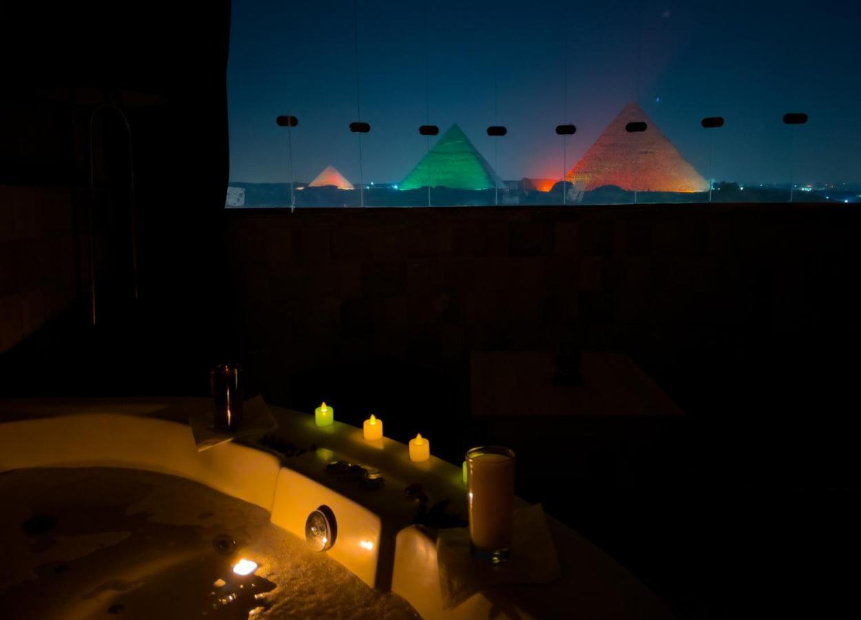 Jumeirah Pyramids View Inn Kafrat al Jabal Bagian luar foto
